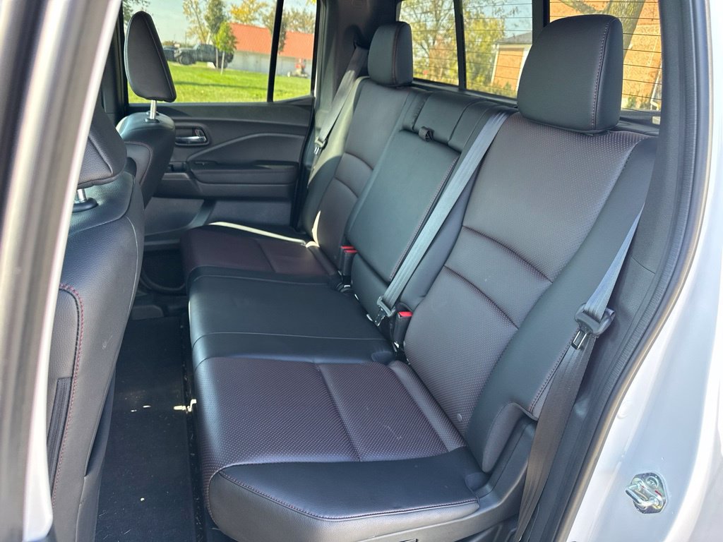 Used 2023 Honda Ridgeline Black Edition image 15