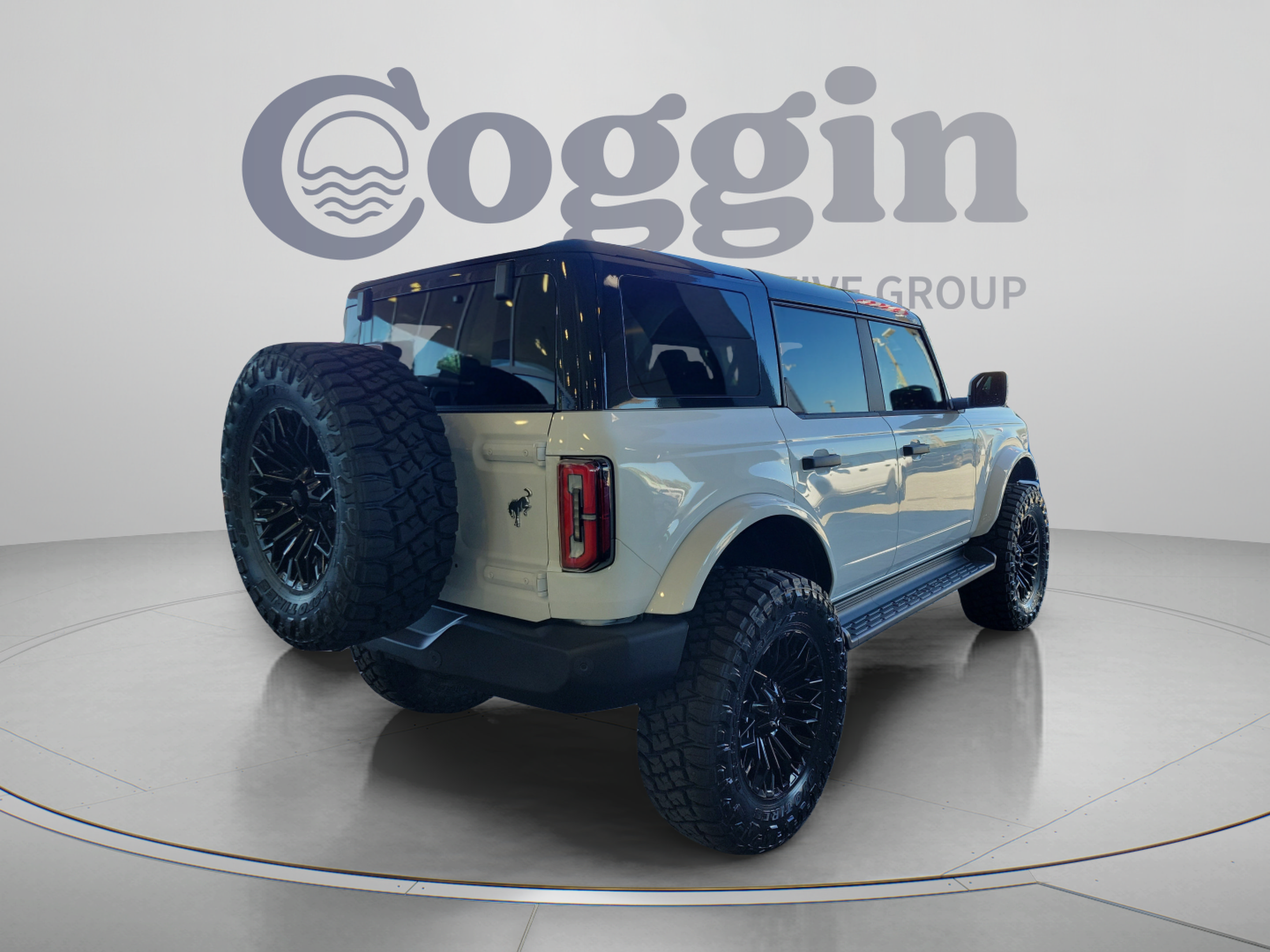 New 2026 Ford Bronco Outer Banks AWD/4WD image 3