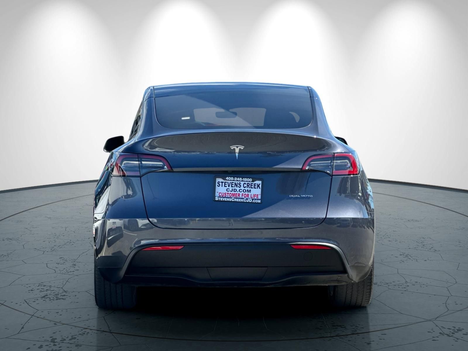 Used 2023 Tesla Model Y Long Range image 5