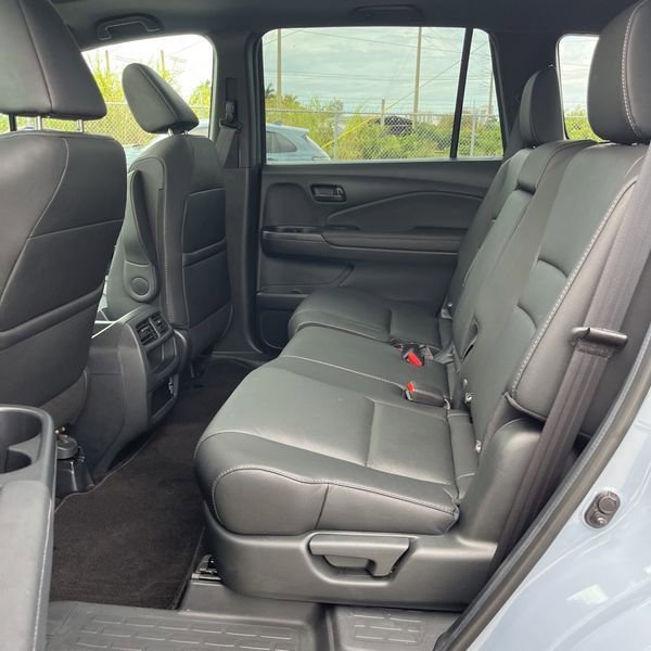 Used 2023 Honda Passport EX-L image 23