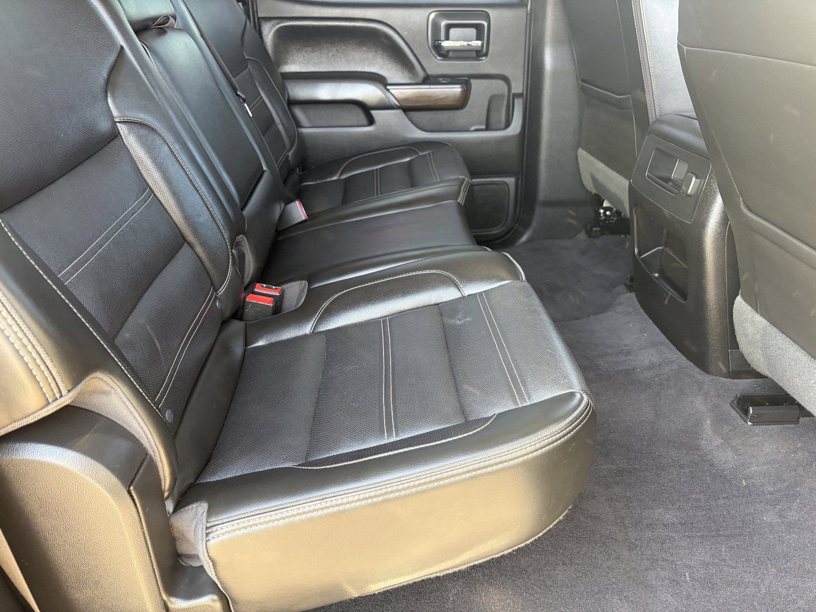 Used 2019 GMC Sierra 2500 Denali w/ Duramax Plus Package image 14