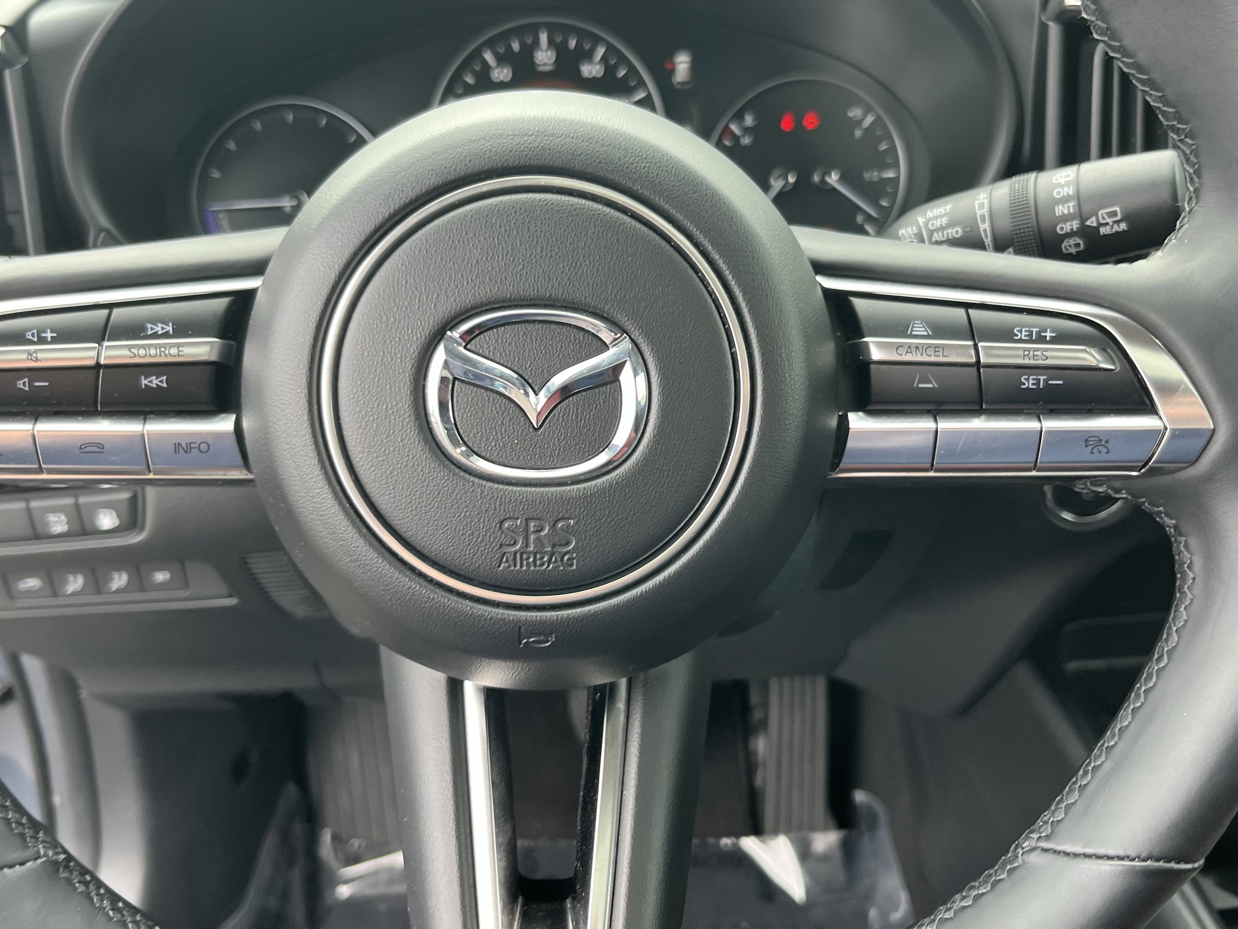 Used 2025 MAZDA CX-50 2.5 Hybrid w/ Premium Plus Pkg AWD/4WD image 21