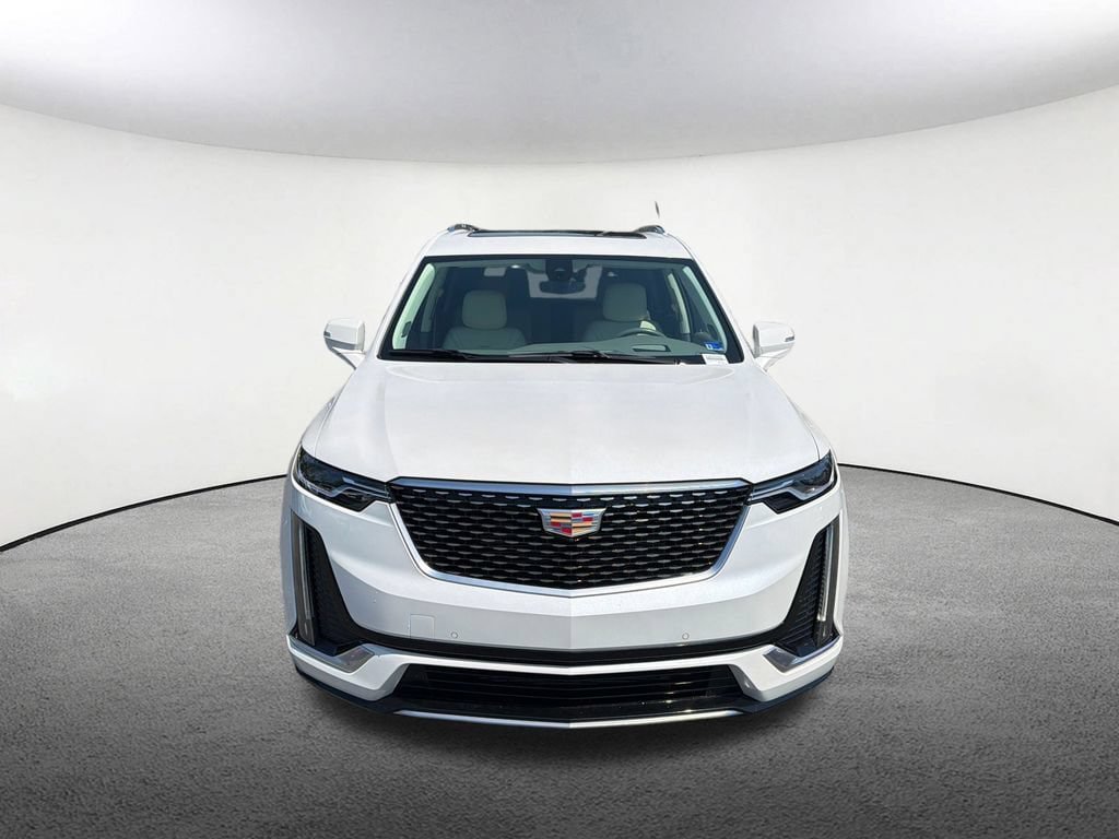 Certified 2024 Cadillac XT6 Premium Luxury w/ Technology Package AWD/4WD image 23