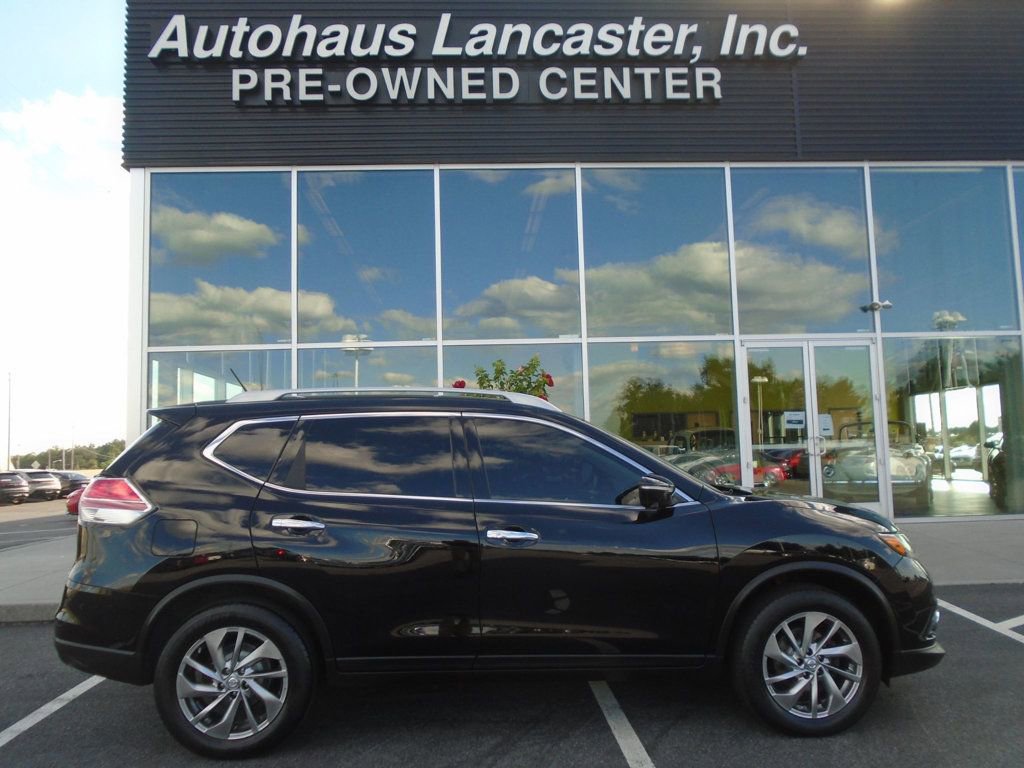 Used 2014 Nissan Rogue SL w/ SL Premium Package