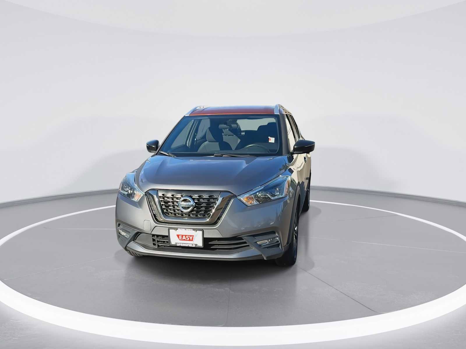 Used 2019 Nissan Kicks SR image 3