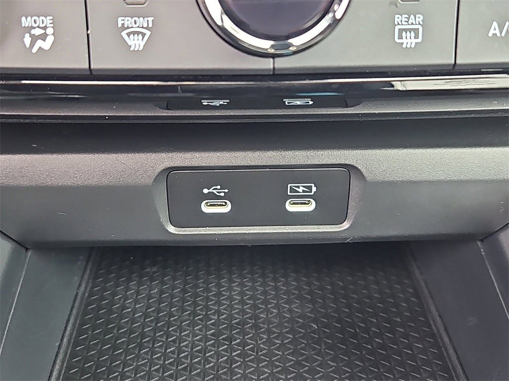 Used 2024 Honda Accord Sport image 17