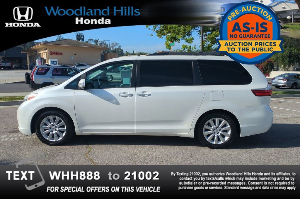 Used 2015 Toyota Sienna Limited image 8