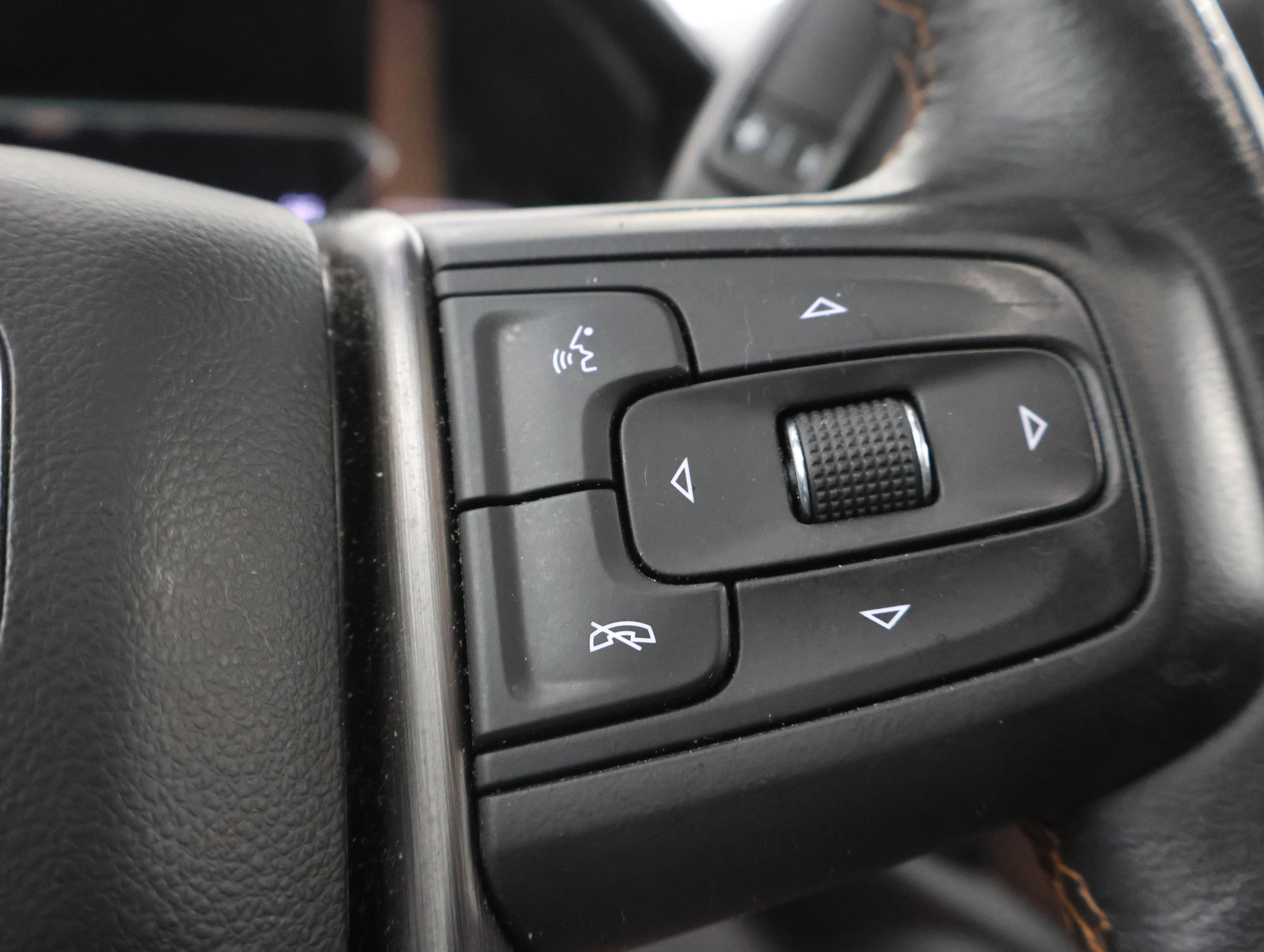 Used 2022 GMC Sierra 1500 AT4 w/ AT4 Premium Package AWD/4WD image 15