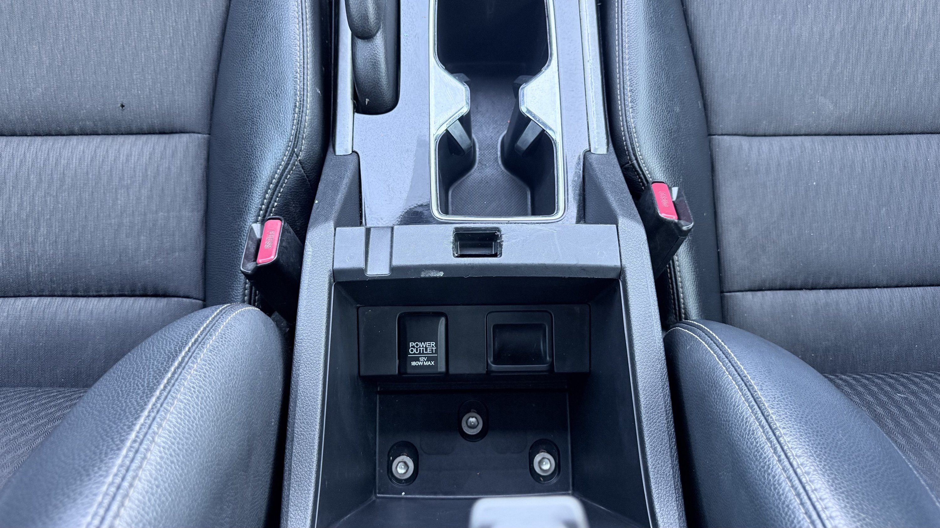 Used 2017 Honda Accord Sport image 45