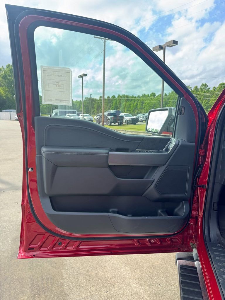 Used 2025 Ford F150 XLT w/ Equipment Group 302A MID image 12