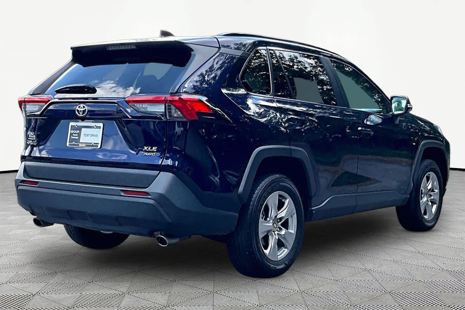 Certified 2025 Toyota RAV4 XLE AWD/4WD image 13