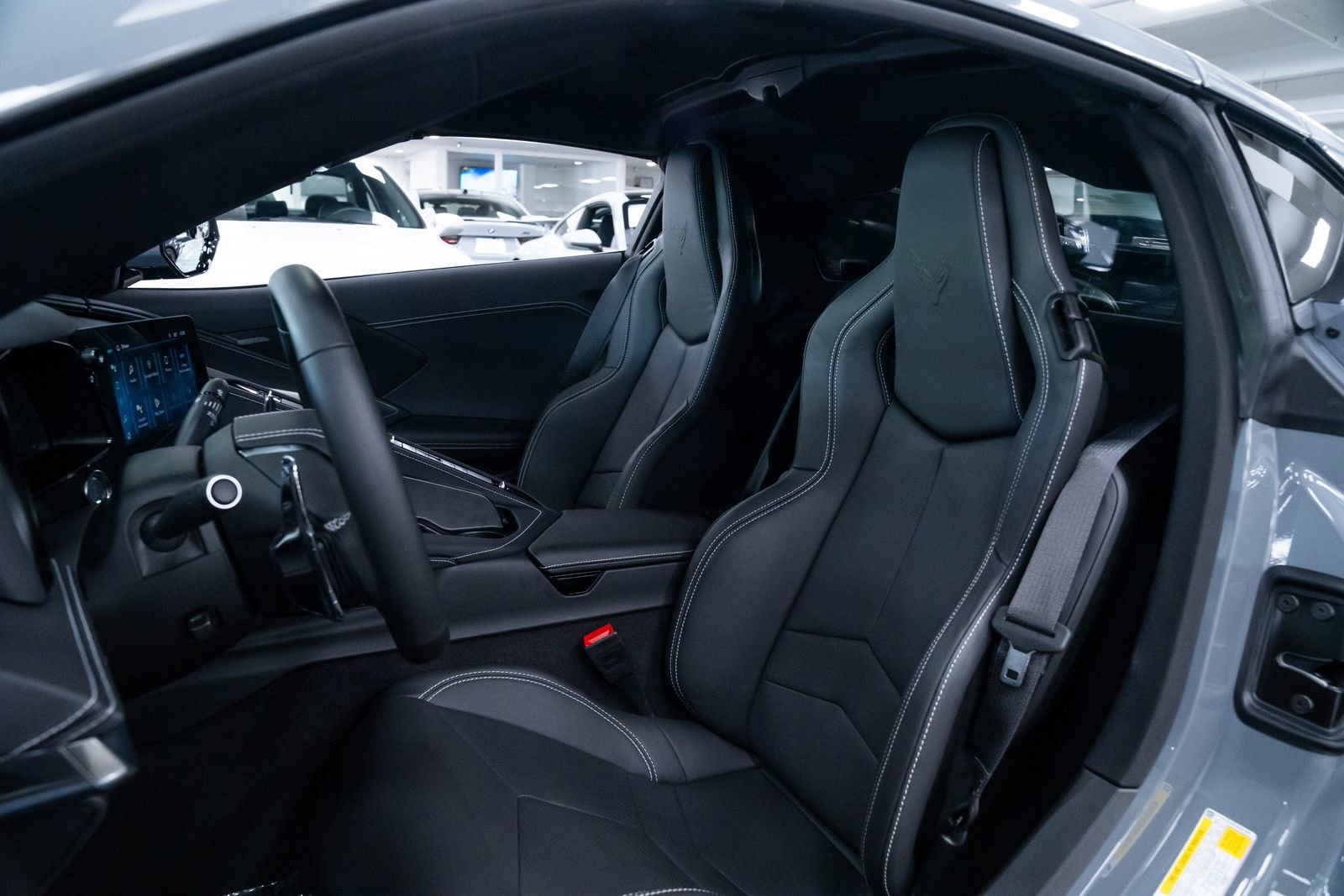 Used 2025 Chevrolet Corvette E-Ray w/ ZER Performance Package AWD/4WD image 18