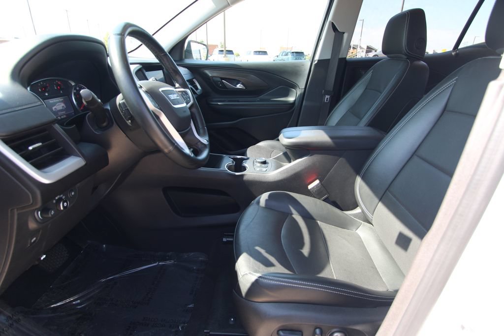 Used 2024 GMC Terrain SLT AWD/4WD image 6
