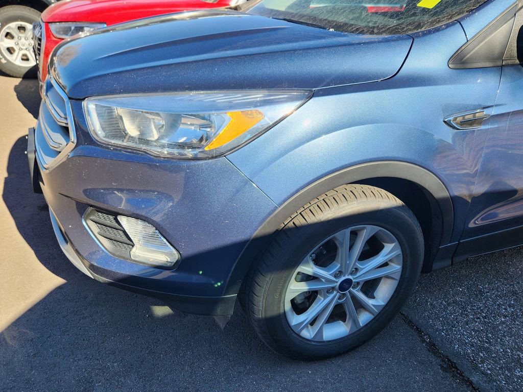 Used 2018 Ford Escape SE image 9