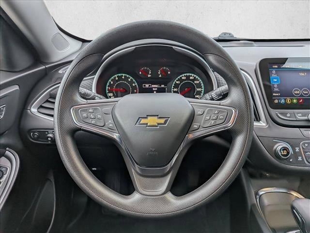 Used 2025 Chevrolet Malibu LT image 14