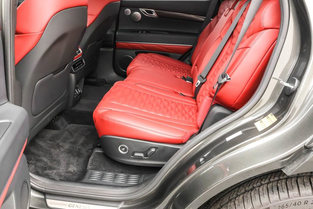 Used 2025 Genesis GV80 3.5T e-SC image 35
