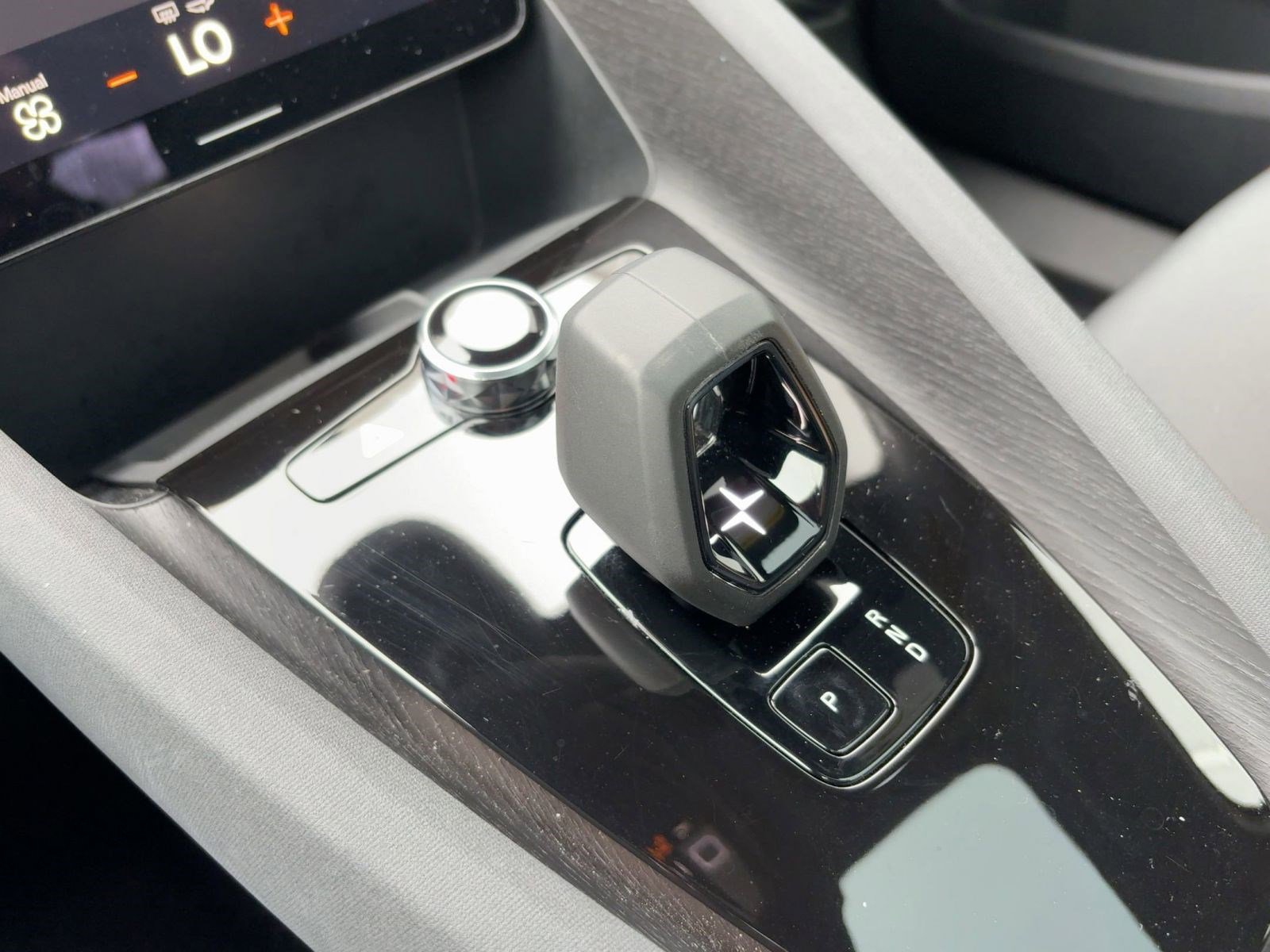 Used 2024 Polestar Polestar 2 w/ Pilot Pack image 16