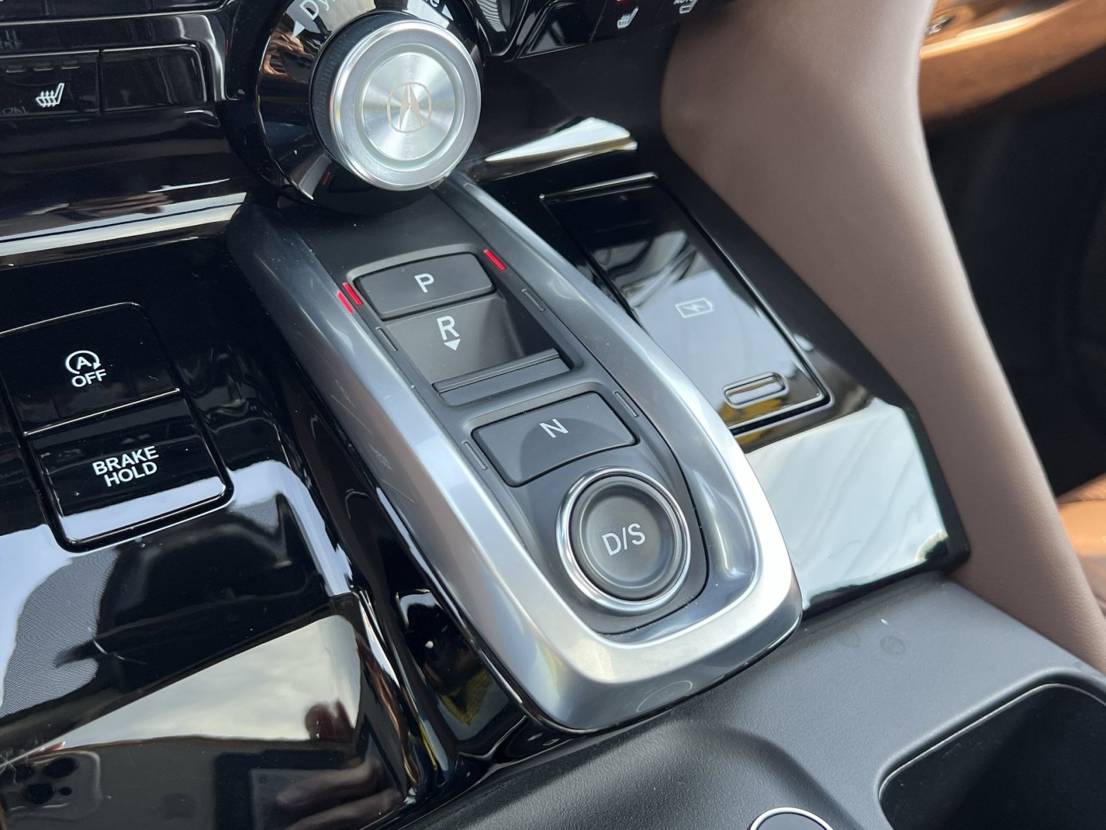 Certified 2024 Acura MDX SH-AWD w/ Technology Package image 19