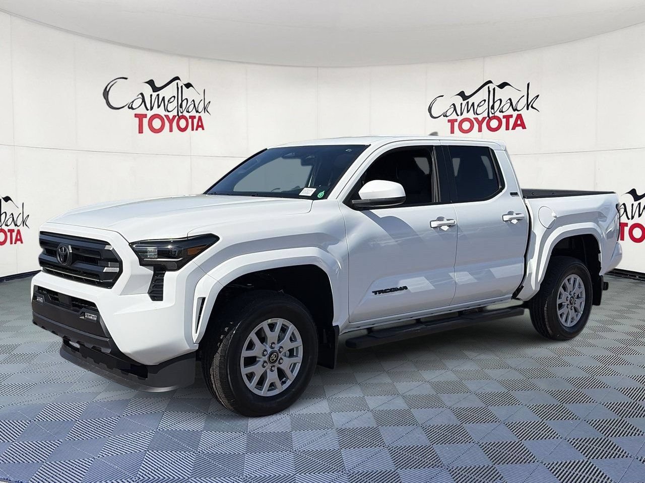 New 2026 Toyota Tacoma SR5 AWD/4WD image 2
