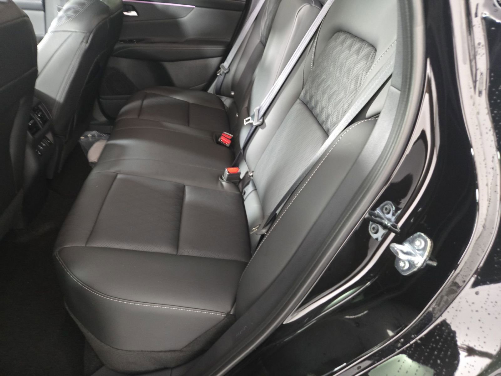 New 2026 Nissan Murano Platinum w/ Cargo Package AWD/4WD image 5