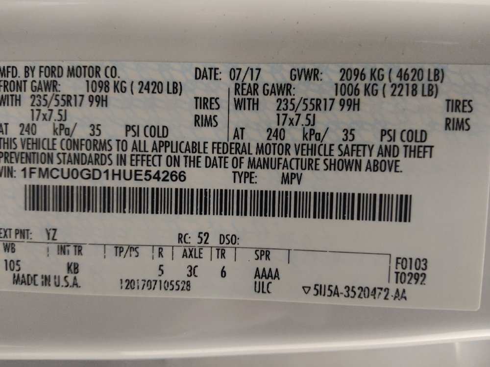 Used 2017 Ford Escape SE w/ Equipment Group 201A FWD image 33