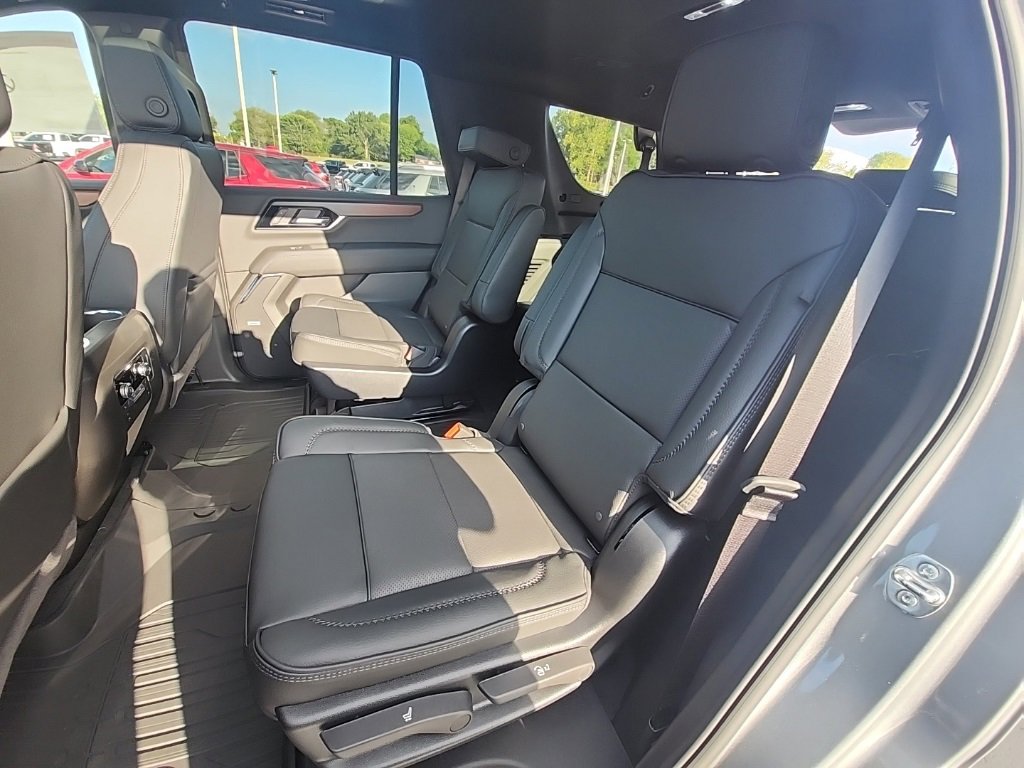 New 2026 GMC Yukon Denali image 16