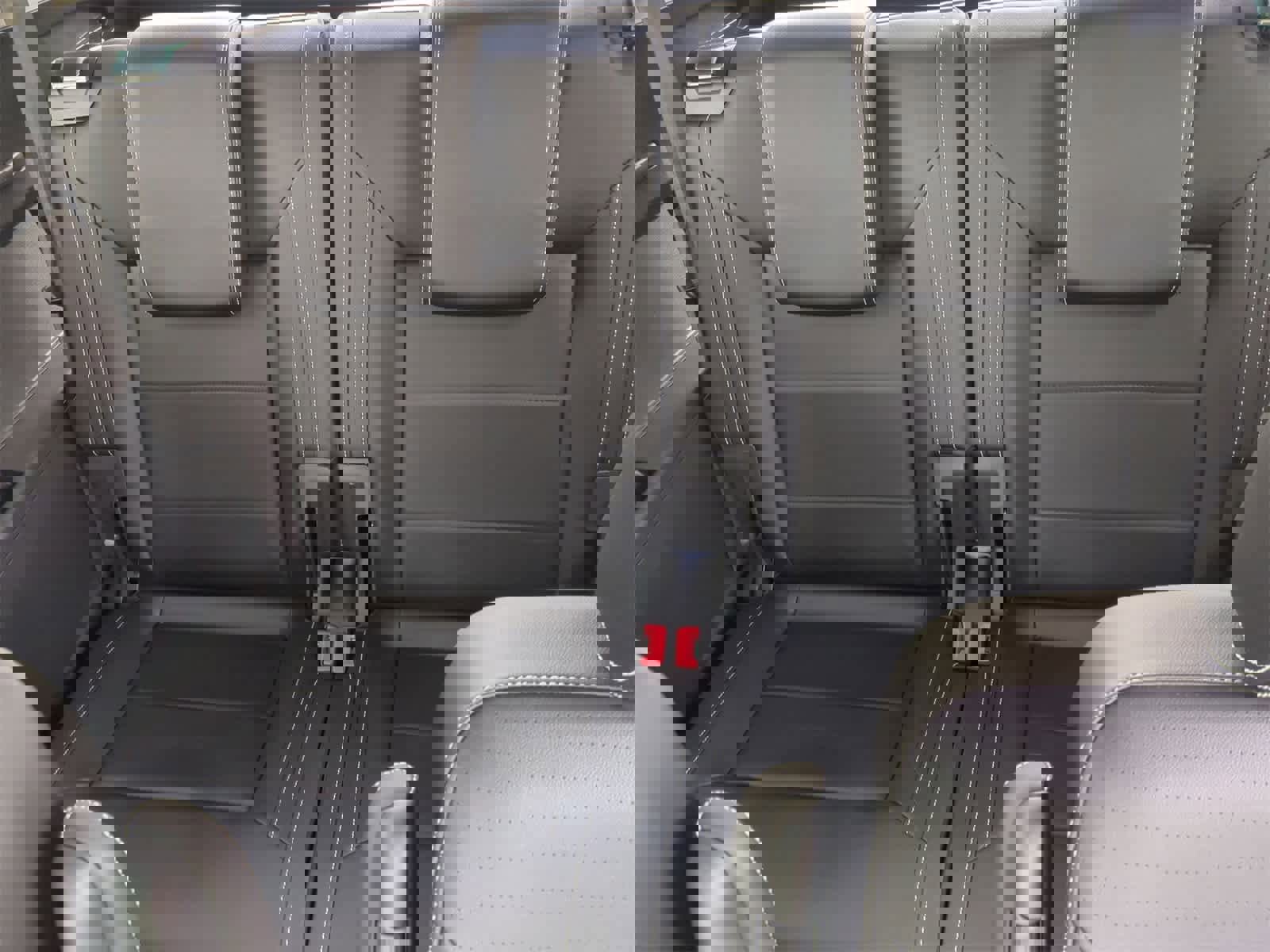 Used 2021 Volkswagen Atlas SEL R-Line image 23