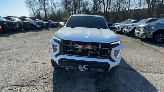 New 2026 GMC Canyon AT4 image 3