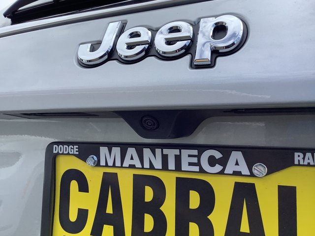 New 2026 Jeep Compass Limited image 27