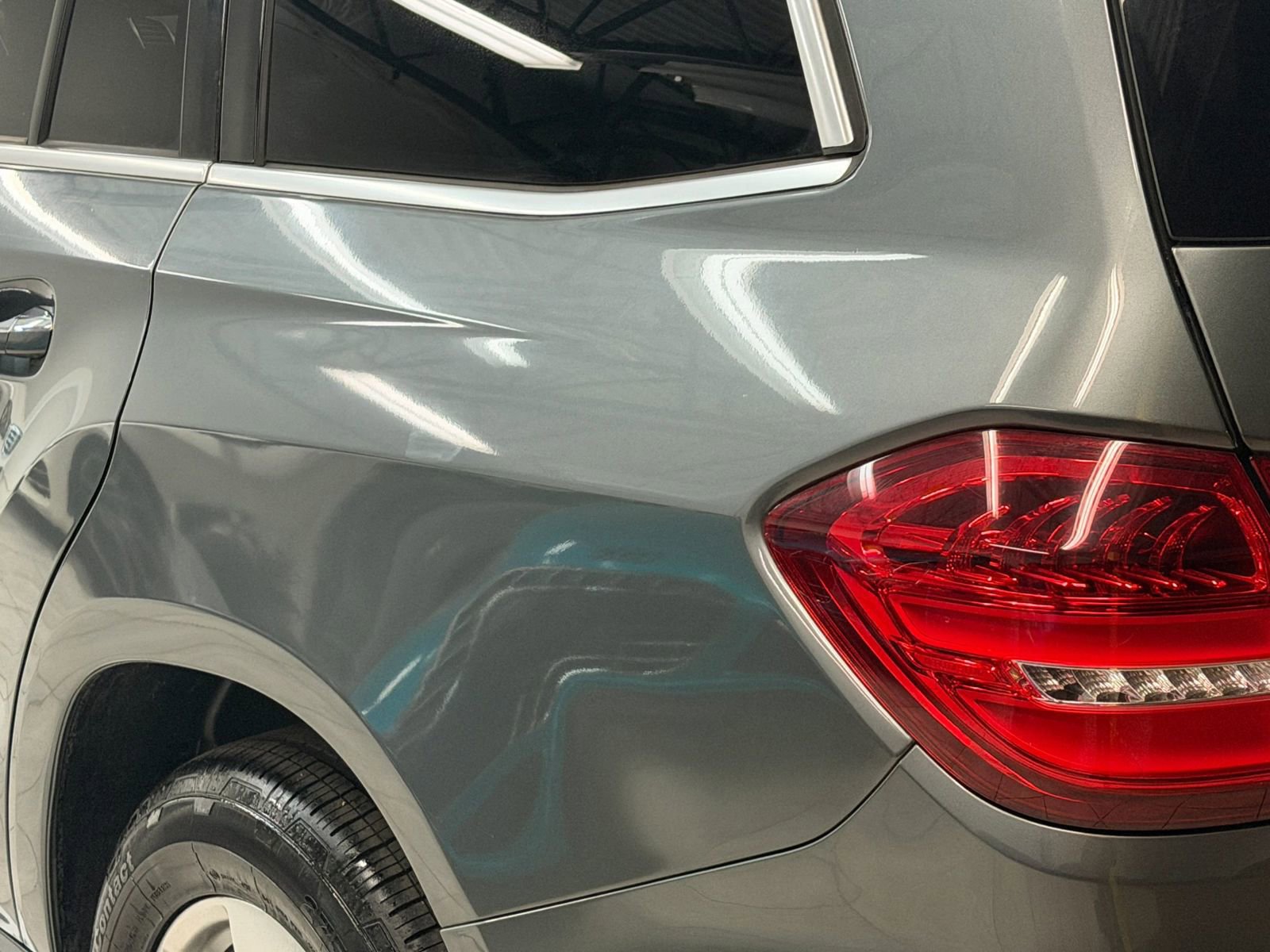 Used 2017 Mercedes-Benz GLS 450 4MATIC w/ Premium Package image 12