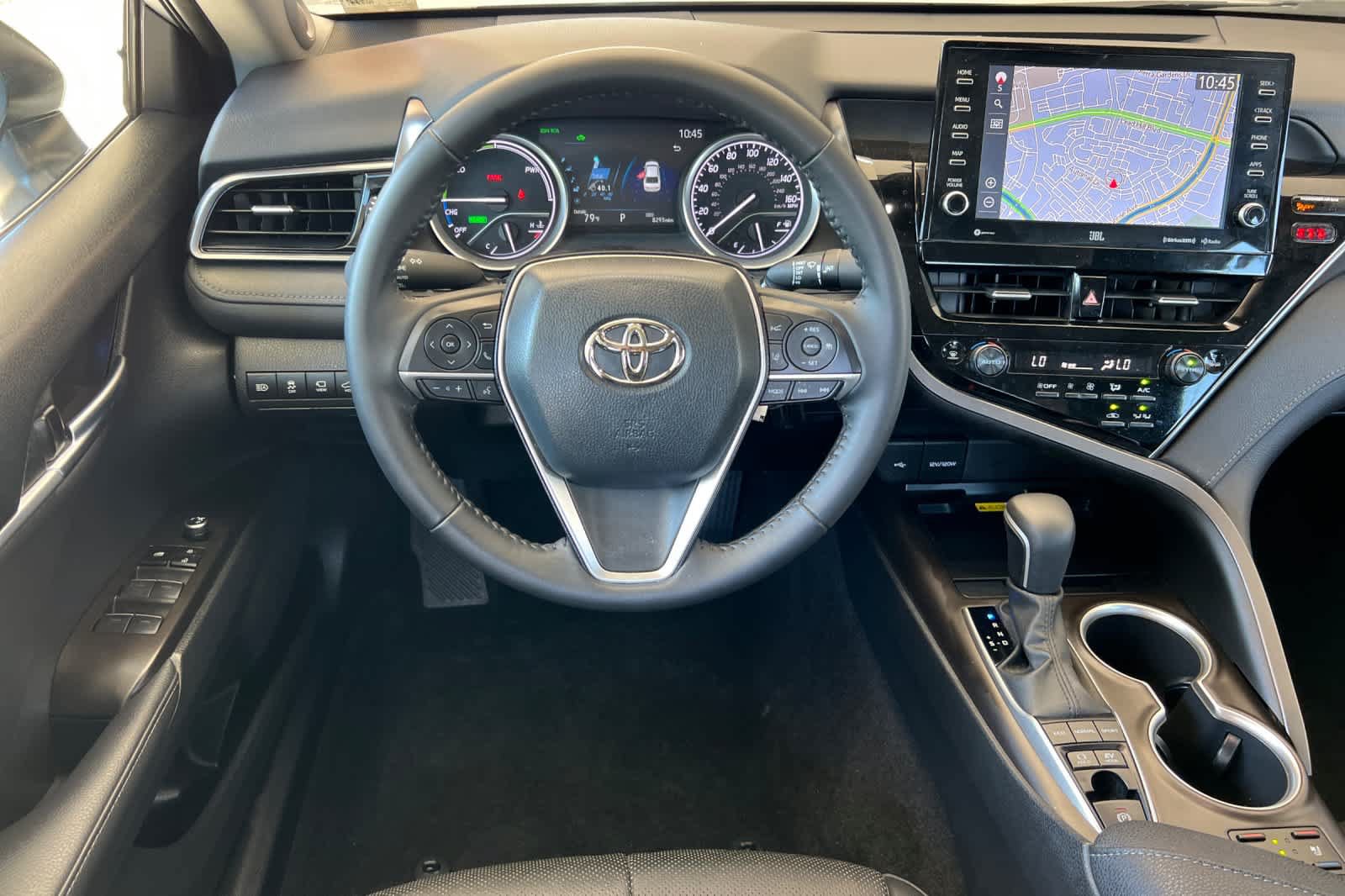 Used 2023 Toyota Camry XLE w/ Navigation Package FWD image 15