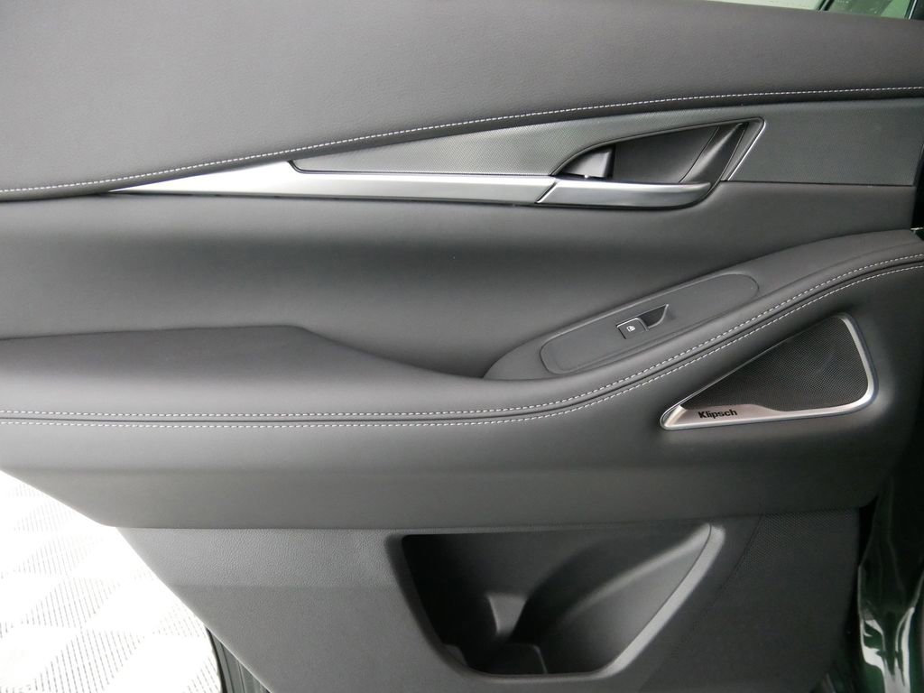 New 2026 INFINITI QX60 Luxe image 15