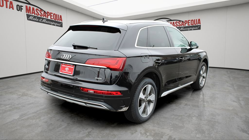 Used 2023 Audi Q5 2.0T Premium Plus w/ Premium Plus Package AWD/4WD image 5