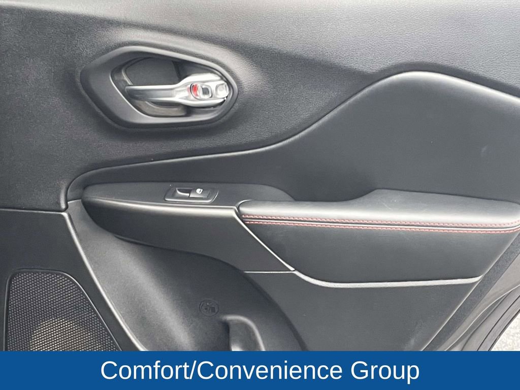 Certified 2021 Jeep Cherokee Trailhawk w/ Comfort/Convenience Group image 19