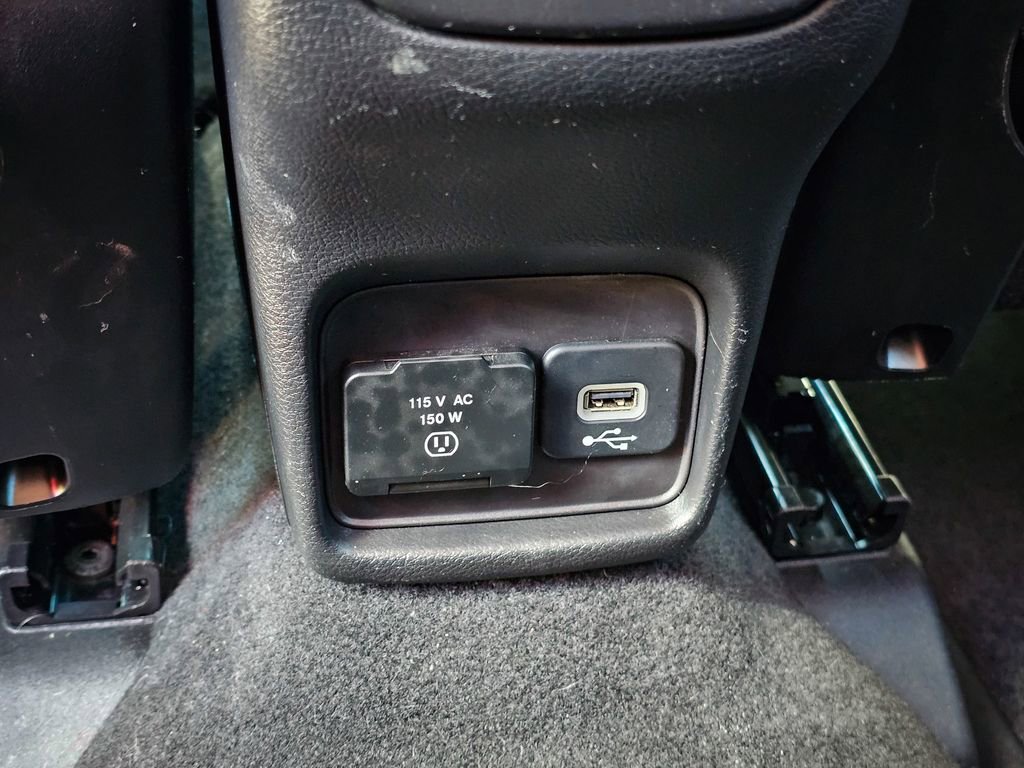 Used 2018 Jeep Compass Latitude w/ Popular Equipment Group image 33