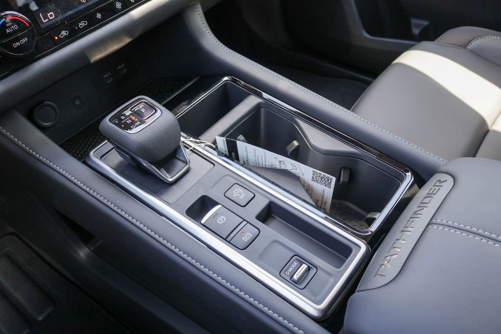New 2026 Nissan Pathfinder SL FWD image 13