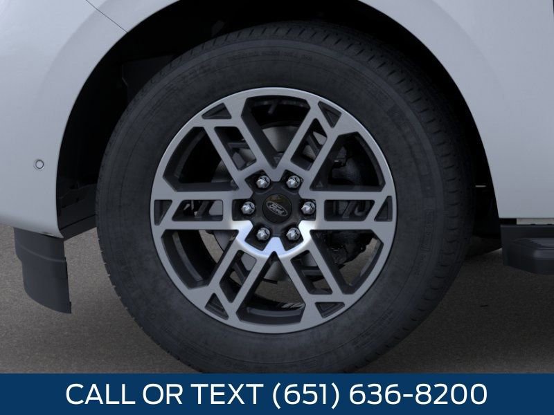 New 2026 Ford Expedition Active image 23