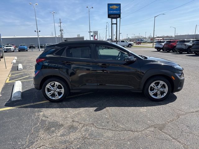Used 2023 Hyundai Kona SEL w/ Cargo Package FWD image 8