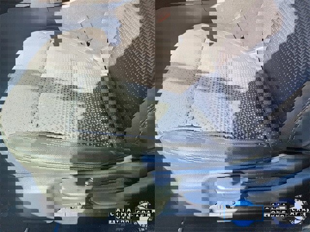 Used 2025 Chevrolet Trax LT w/ Driver Confidence Package image 22