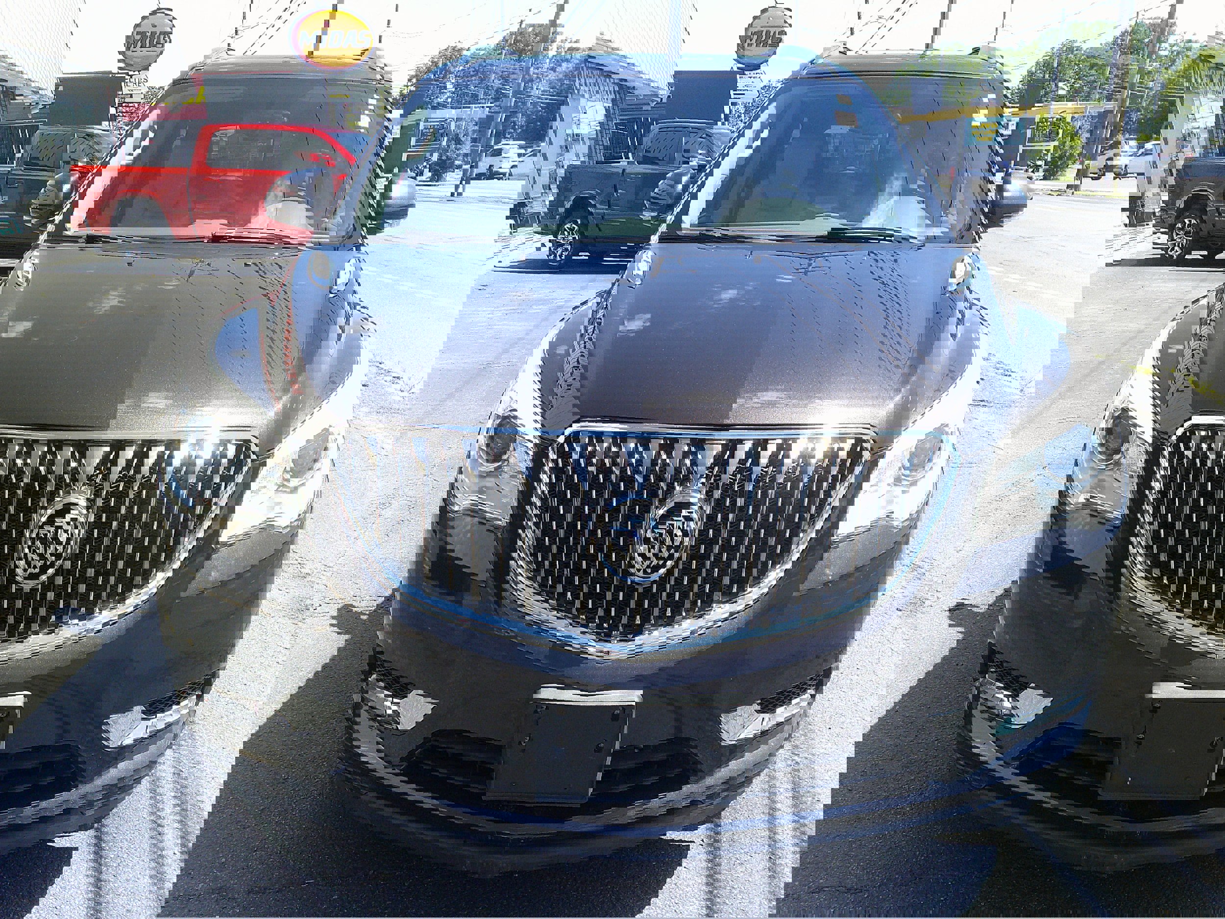 Used 2017 Buick Enclave Leather image 10