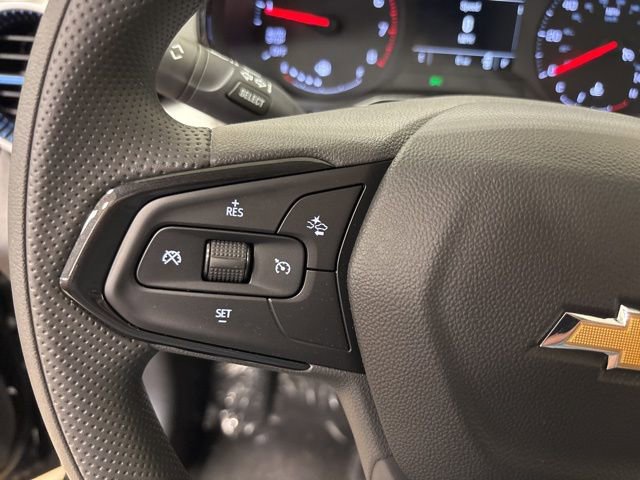New 2026 Chevrolet Trax LS w/ LS Convenience Package FWD image 25