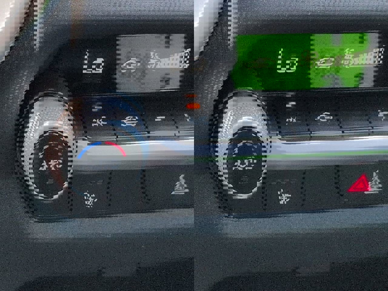 Used 2025 MAZDA CX-50 AWD 2.5 S w/ Weather Package image 21