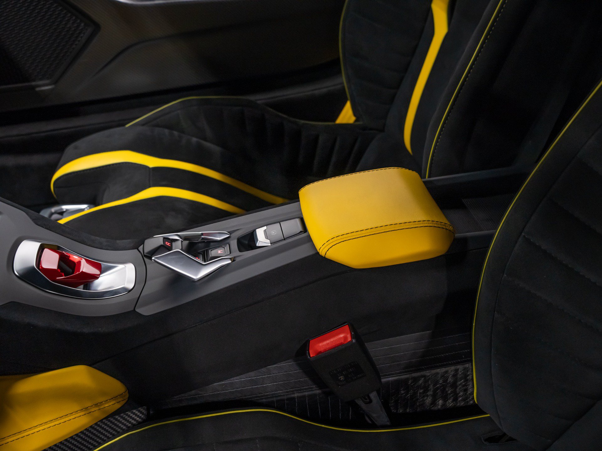 Used 2022 Lamborghini Huracan STO RWD image 62