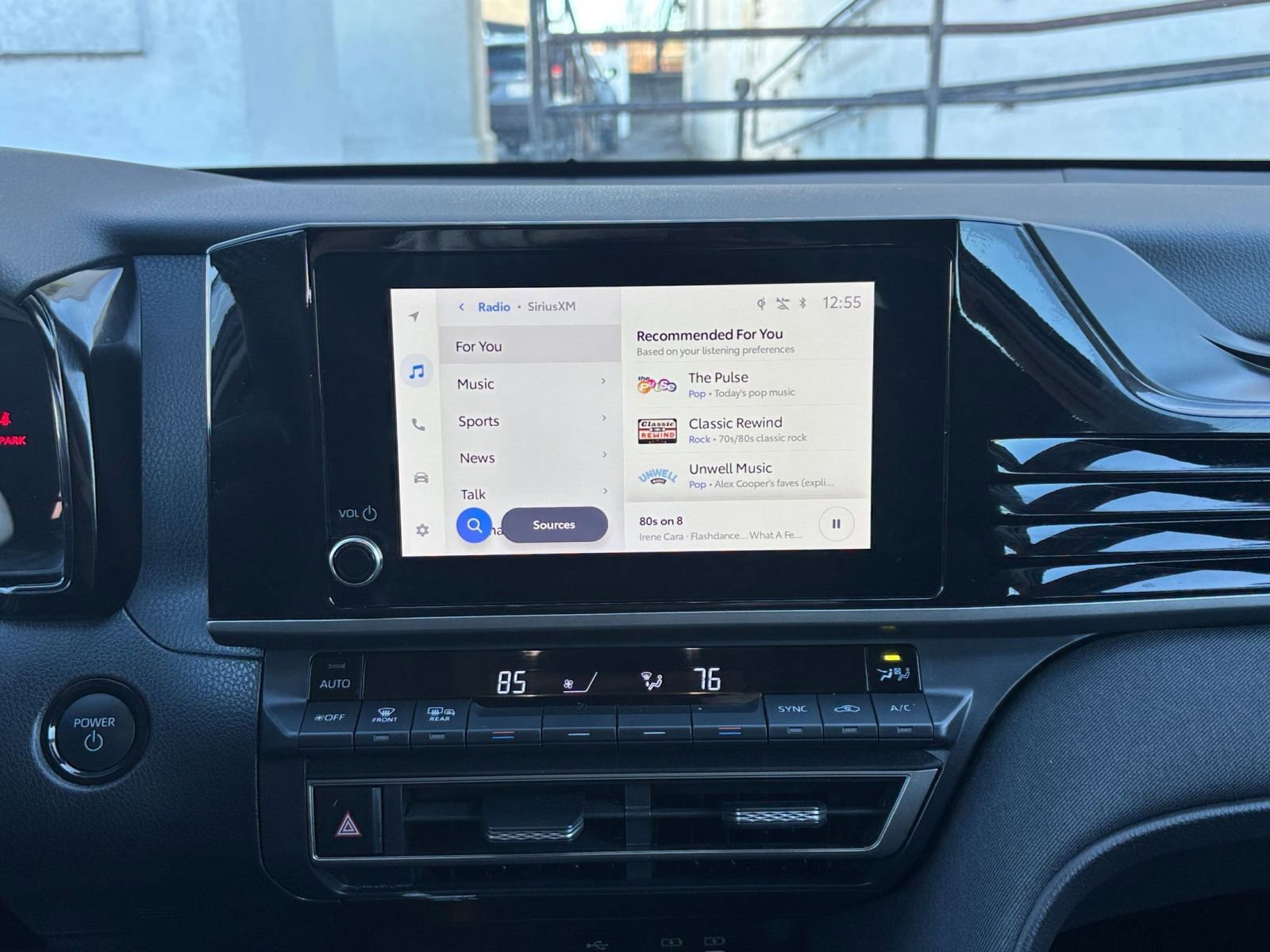 Used 2025 Toyota Camry LE image 18