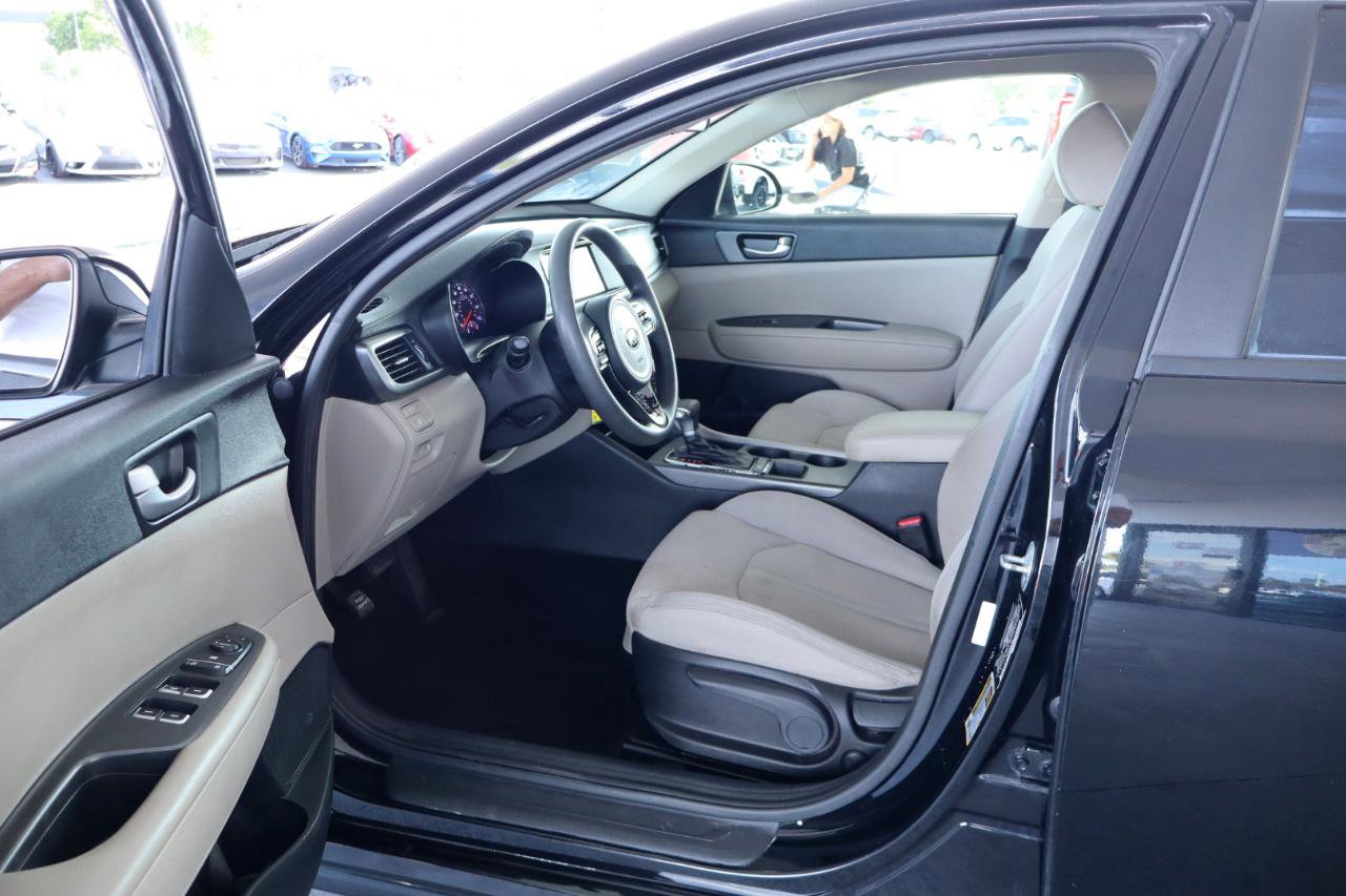 Used 2018 Kia Optima LX FWD image 14