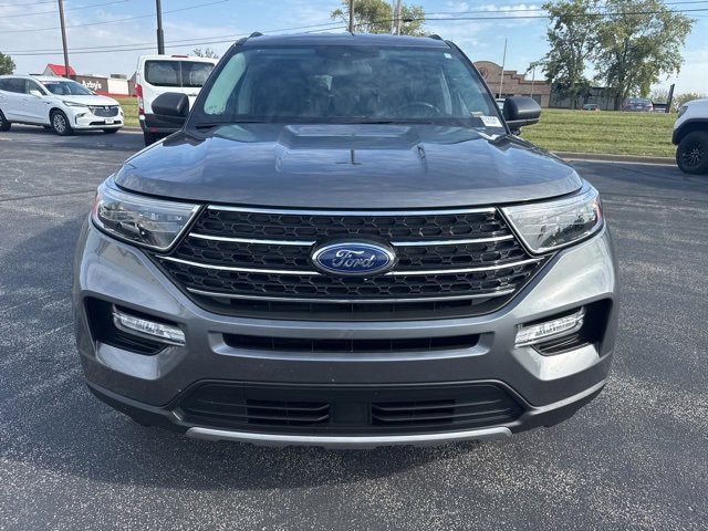 Used 2024 Ford Explorer XLT w/ Equipment Group 202A image 8