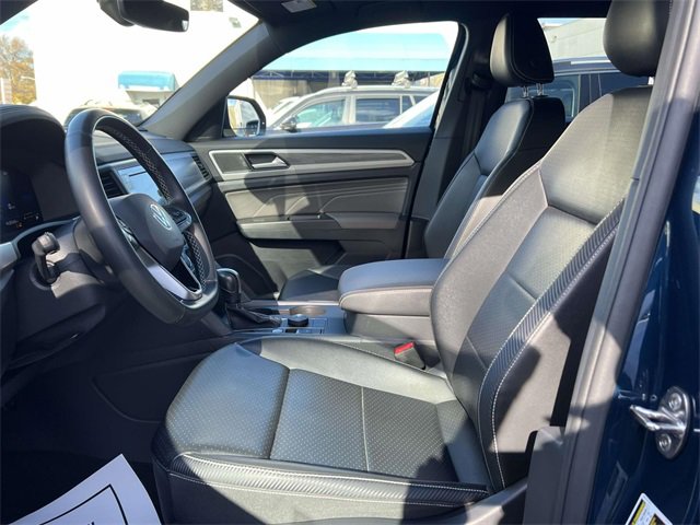 Certified 2022 Volkswagen Atlas Cross Sport SE image 19