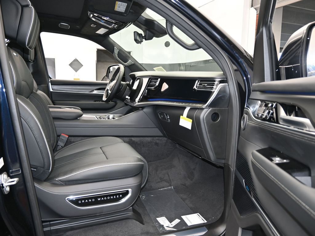 Used 2024 Jeep Grand Wagoneer L Series II w/ Quick Order Packagew 28T image 39