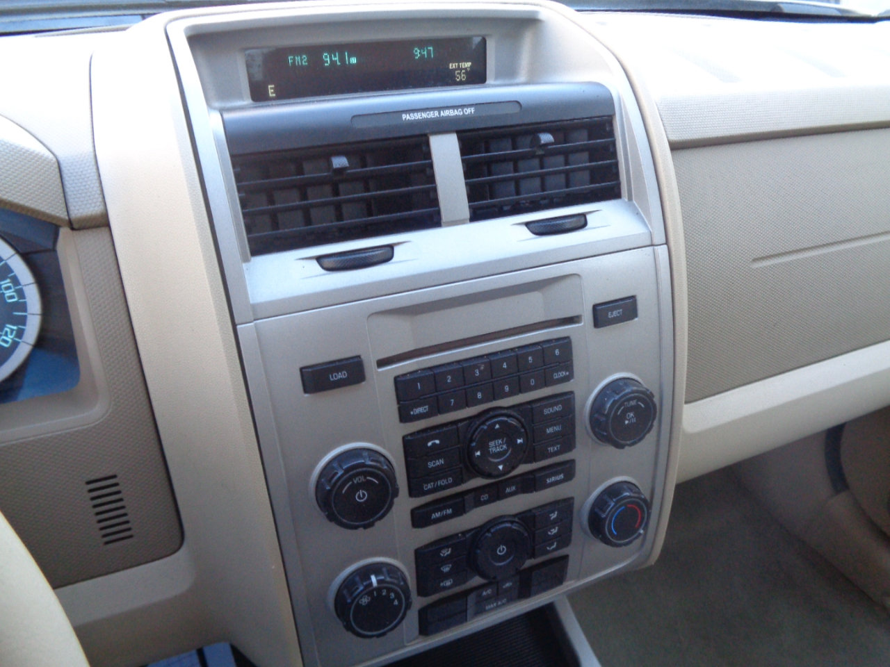 Used 2012 Ford Escape XLT image 26