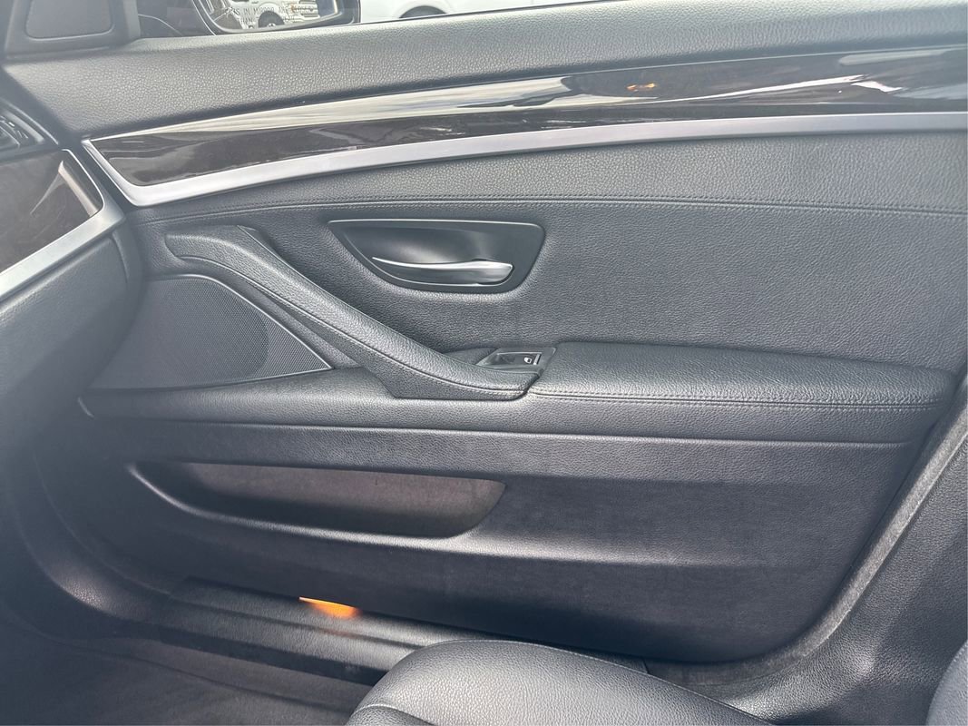 Used 2016 BMW 528i xDrive Sedan image 23